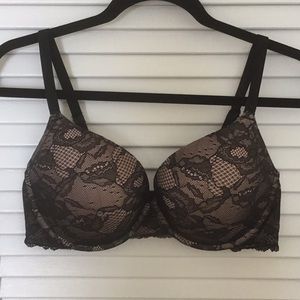 Victoria’s Secret Biofit Demi Uplift Bra